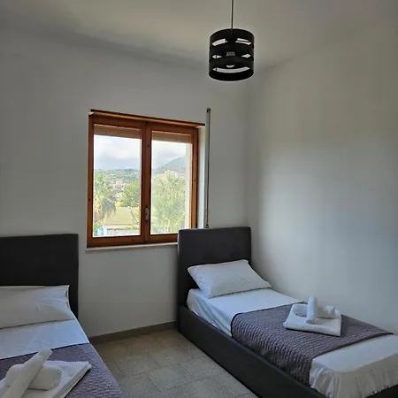 شقة Sunny 100 Meters From The Sea سكاليا