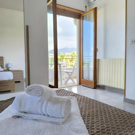 شقة Sunny 100 Meters From The Sea سكاليا